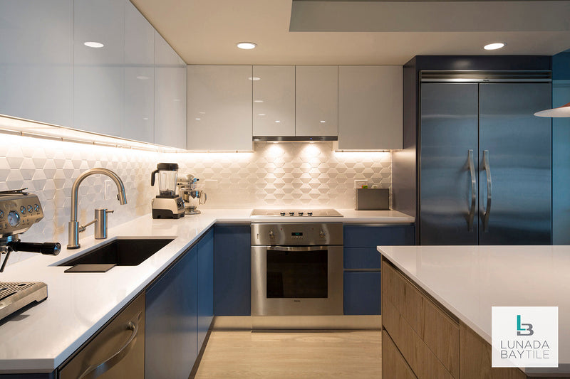 Shinju Crest Backsplash