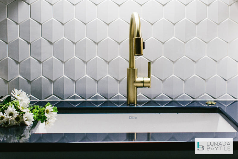 Shinju Crest Kumamoto Backsplash