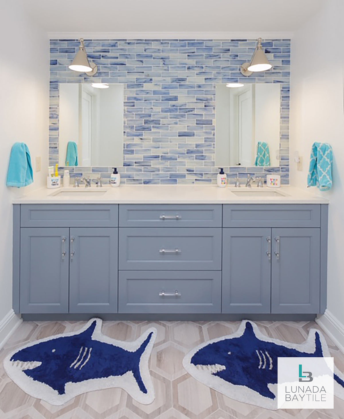 Ocean-themed bathroom – Lunada Bay Tile